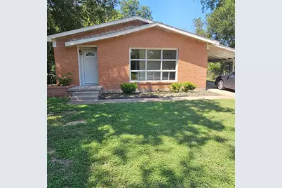 520 Faulkner Lane, Waco, TX 76704 - Photo 1