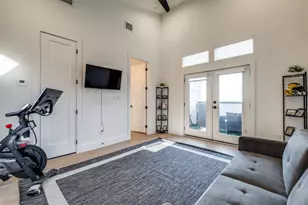 4208 Live Oak St, Dallas, TX 75204 - Photo 18