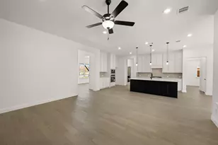 967 Richard Pittmon Dr, DeSoto, TX 75115 - Photo 8