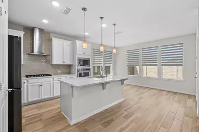 9919 Bates Street, Irving, TX 75063 - Photo 10