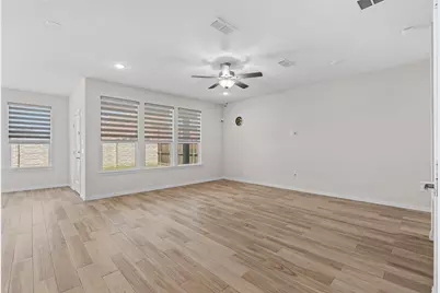 9919 Bates Street, Irving, TX 75063 - Photo 8