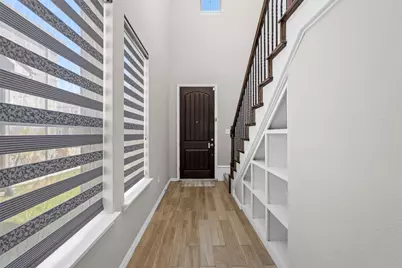 9919 Bates Street, Irving, TX 75063 - Photo 4
