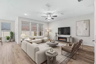 9919 Bates St, Irving, TX 75063 - Photo 12