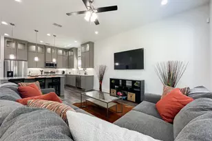 1838 Life Ave, Dallas, TX 75212 - Photo 2