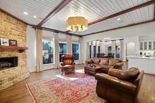 5436 Longview St, Dallas, TX 75206 - Photo 2