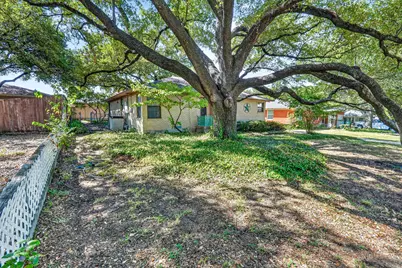 1516 Francis Street, Carrollton, TX 75006 - Photo 2