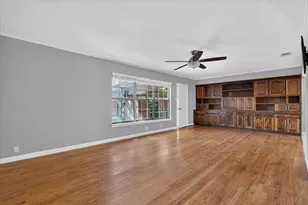 1516 Francis St, Carrollton, TX 75006 - Photo 4