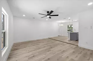 5101 Miller Ave, Fort Worth, TX 76119 - Photo 8
