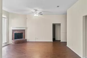 8008 Mourning Dove Dr, Arlington, TX 76002 - Photo 6