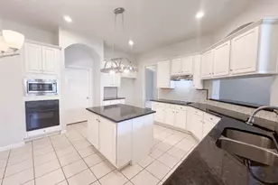 6 Cimarron Ct, Trophy Club, TX 76262 - Photo 8