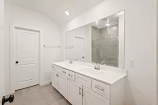 4539 Hogan's Alley Dr, Arlington, TX 76001 - Photo 22