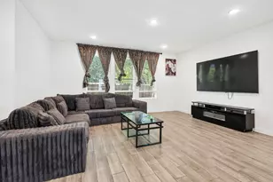 4539 Hogan's Alley Dr, Arlington, TX 76001 - Photo 12