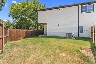 4539 Hogans Alley Drive, Arlington, TX 76001 - Photo 26