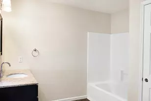 2805 Hillside Dr, Mesquite, TX 75149 - Photo 10