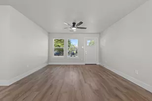 5908 Locke Ave, Fort Worth, TX 76107 - Photo 4
