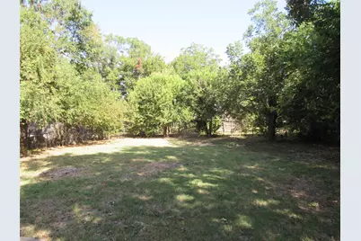 907 E Texas Avenue, Mart, TX 76664 - Photo 18
