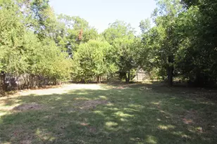 907 E Texas Ave, Mart, TX 76664 - Photo 18