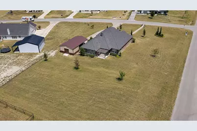 1021 Flagstone Drive, Weatherford, TX 76085 - Photo 4