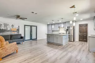 314 Bernice Ct, Burleson, TX 76028 - Photo 6