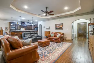 7101 Westover Dr, Granbury, TX 76049 - Photo 12