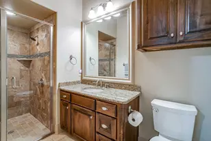 7101 Westover Dr, Granbury, TX 76049 - Photo 30