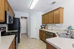 420 Marsha St, Saginaw, TX 76179 - Photo 8