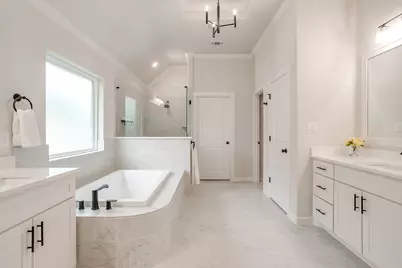 2172 Middlewood Circle, Granbury, TX 76049 - Photo 24