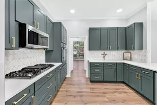 247 Park Valley Dr, Coppell, TX 75019 - Photo 12