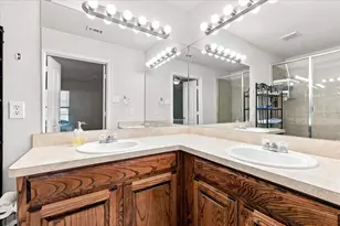 1012 Scenic Dr, Justin, TX 76247 - Photo 20