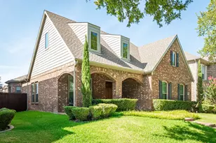 1830 Auburn Dr, Carrollton, TX 75007 - Photo 1