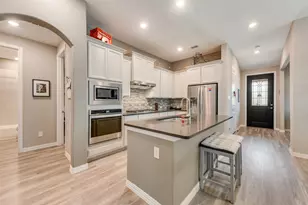 1919 Livingston Rd, Irving, TX 75062 - Photo 6
