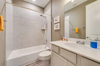 1919 Livingston Road, Irving, TX 75062 - Photo 16