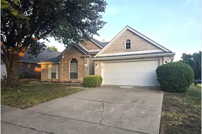 5200 White Hills Drive, Fort Worth, TX 76137 - Photo 2