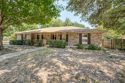 3204 Broken Arrow Road, Denton, TX 76209 - Photo 2