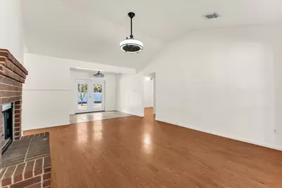4626 Lexington Street, Bellmead, TX 76705 - Photo 4