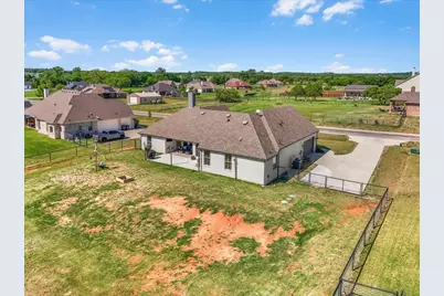 250 Odell Road, Springtown, TX 76082 - Photo 36