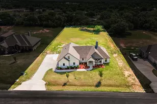 250 Odell Rd, Springtown, TX 76082 - Photo 32