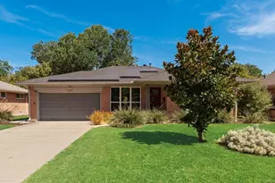 529 Carol Ct, Richardson, TX 75081 - Photo 1
