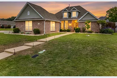 121 Daisey Lane, Justin, TX 76247 - Photo 1