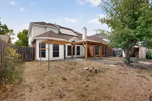 4316 Sleepy Glen Dr, Grand Prairie, TX 75052 - Photo 38