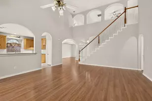 4316 Sleepy Glen Dr, Grand Prairie, TX 75052 - Photo 12
