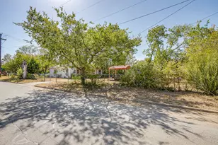 3300 31st St, Fort Worth, TX 76106 - Photo 30