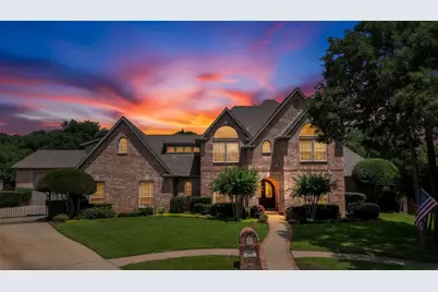 100 Bentwood Court, Denton, TX 76210 - Photo 2