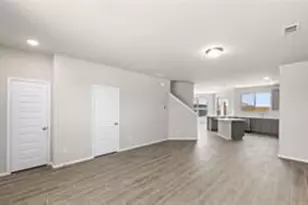 925 Billups Dr, Van Alstyne, TX 75495 - Photo 2