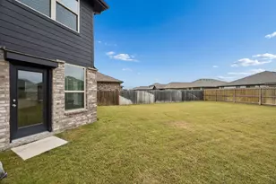 925 Billups Dr, Van Alstyne, TX 75495 - Photo 22