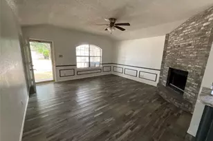 6936 Laurelhill Ct N, Fort Worth, TX 76133 - Photo 4