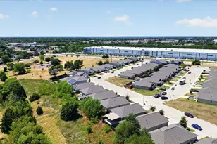 4140 Renee Dr, Dallas, TX 75227 - Photo 32