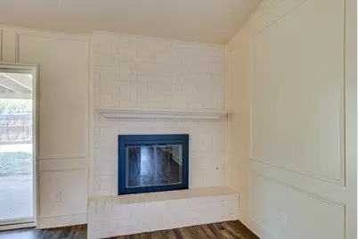 2101 Warwick Drive, Arlington, TX 76015 - Photo 8