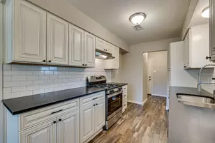 2101 Warwick Dr, Arlington, TX 76015 - Photo 10