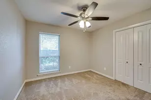 2101 Warwick Dr, Arlington, TX 76015 - Photo 20